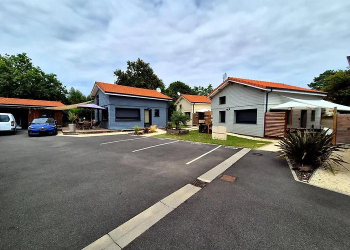 Les Cabanes De L\'Airial Ecume